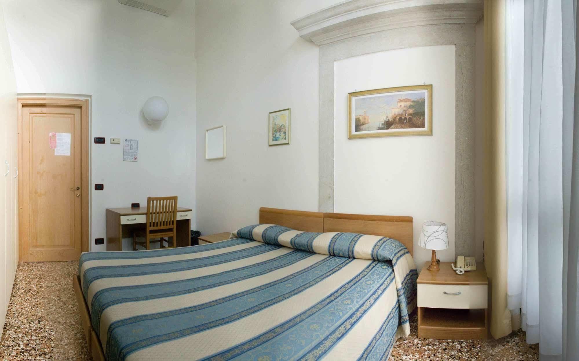 Bed and Breakfast Casa Sant'Andrea à Venise Extérieur photo